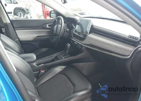 2022 Jeep Compass Latitude 4X4 из США, поврежденный, VIN 3C4NJDBB1NT165106